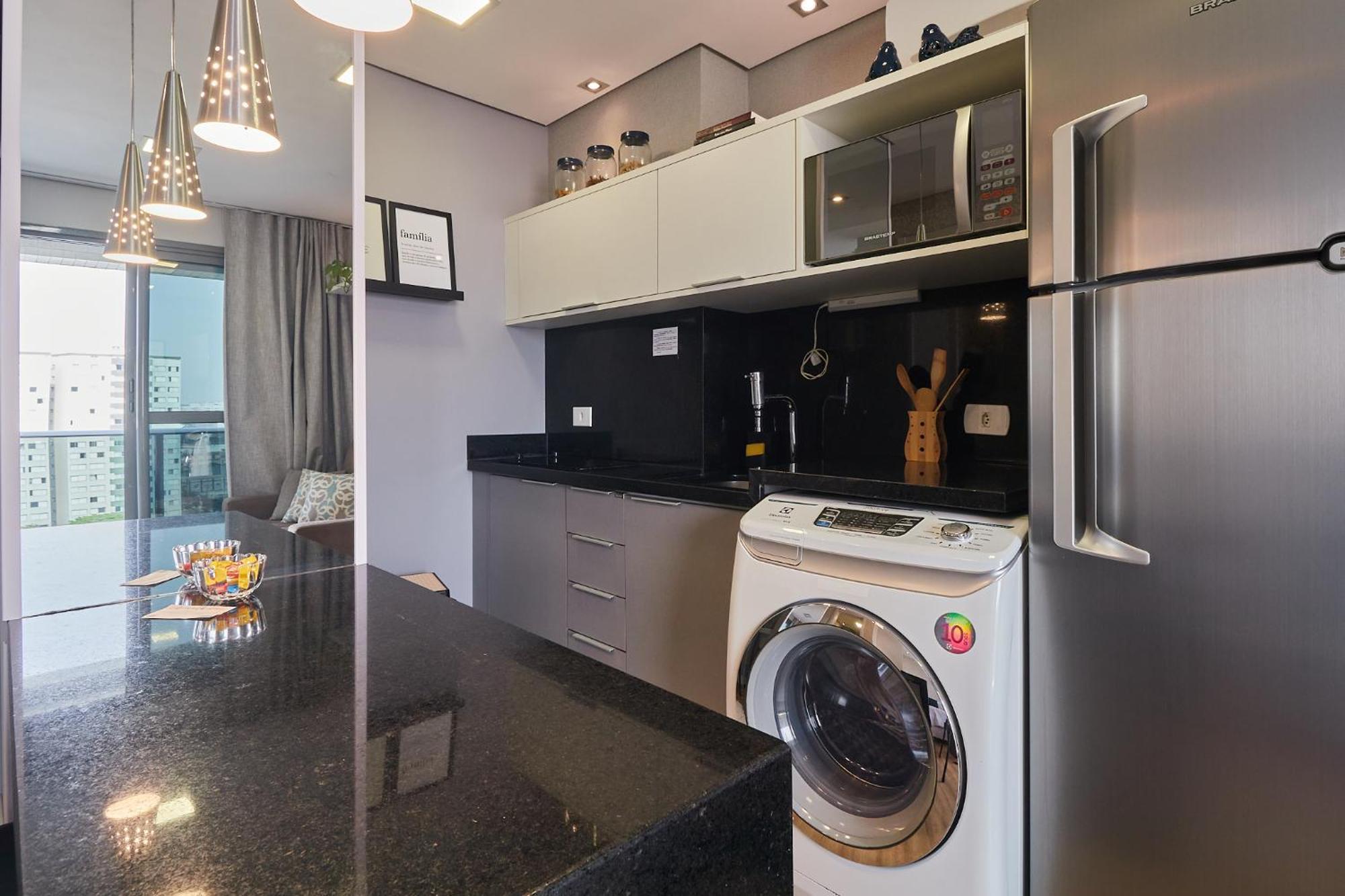Estudio Aconchegante No Centro De Curitiba - Ar Condicio E Localizacao Perfeita! Eksteriør billede